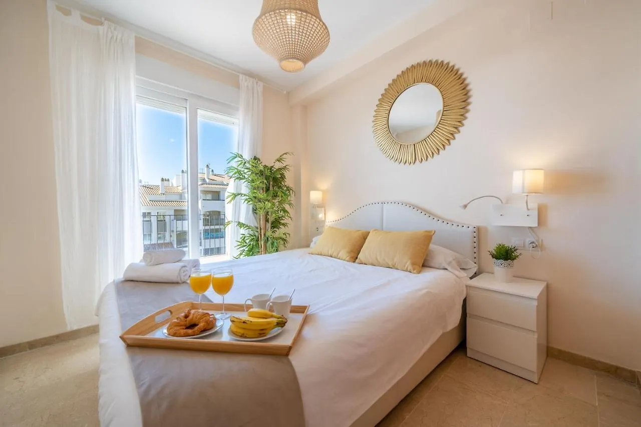 Apartamento Con Vistas Al Mar En Manilva Playa