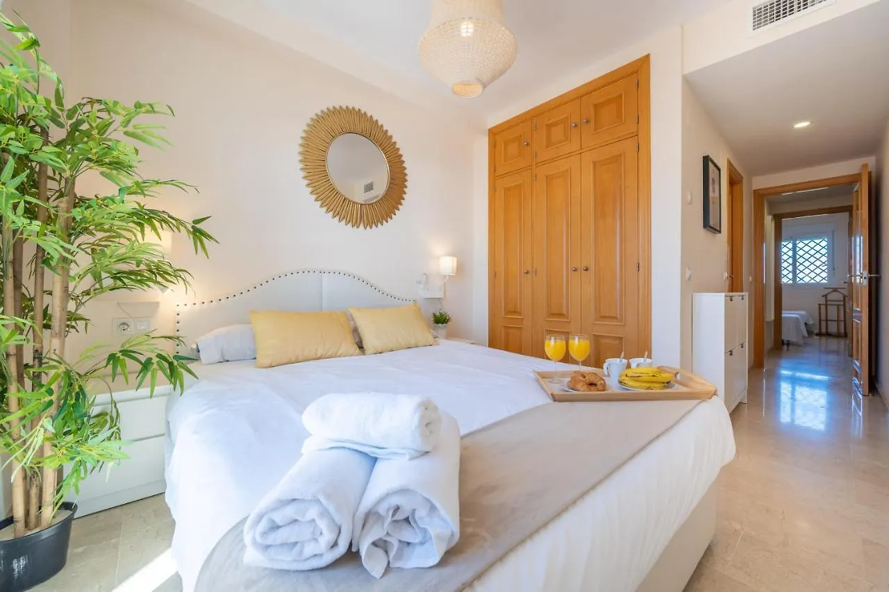 Apartamento Con Vistas Al Mar En Manilva Playa